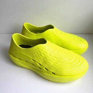 STAND+ AntiGrav1 Unisex Recovery Shoe in Citron | Men 5/Women 7